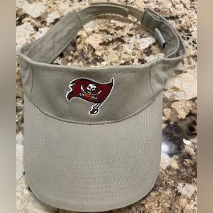 Tampa Bay Buccaneers Logo Visor Gray Raymond James NFL football Hammette
